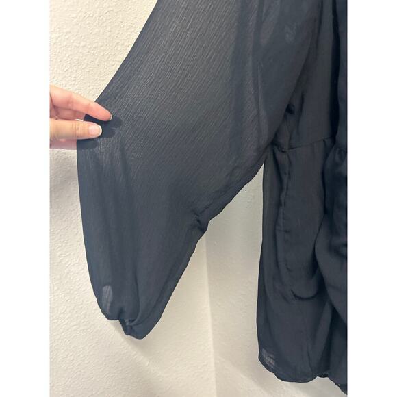 Torrid size 2 Black Lace Tiered Overlay Sheer Sleeve Women's Plus Size Top 2X - Picture 9 of 11